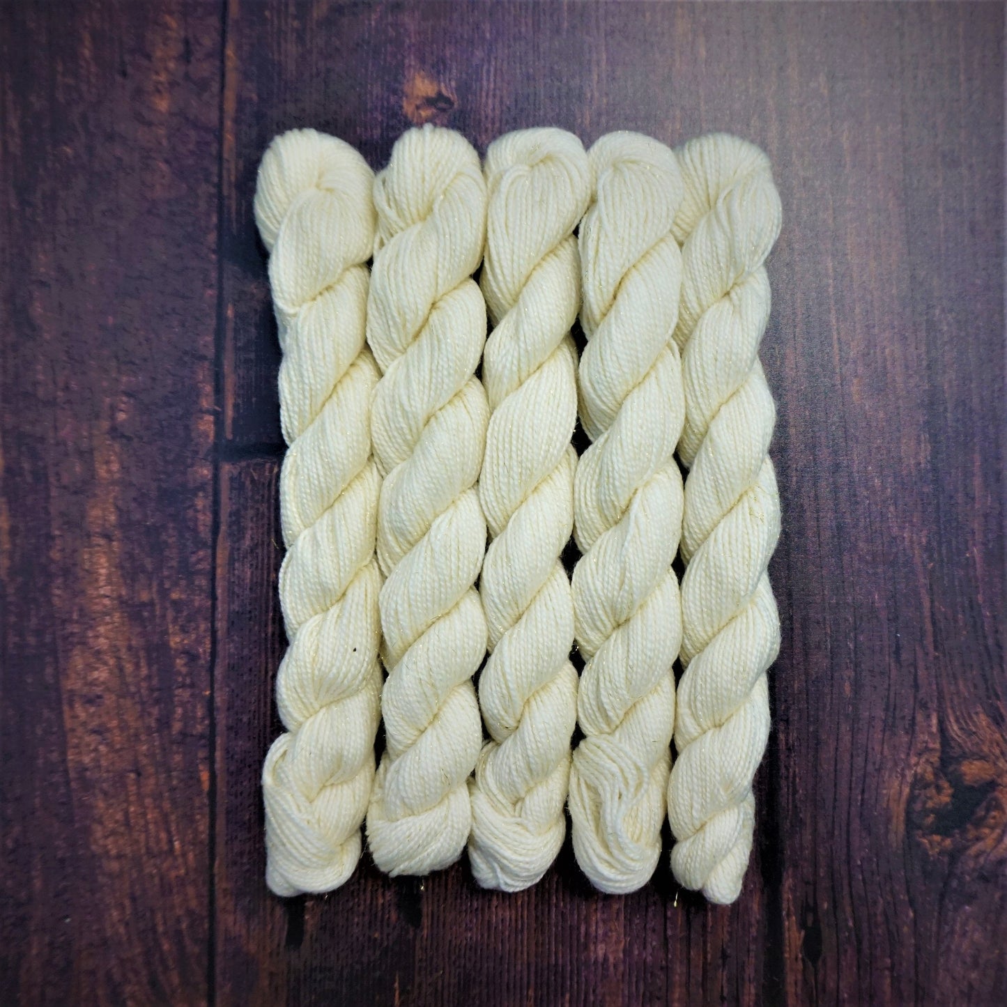 Type 49144M - Gold Sparkle Minis - 25 x 20grm Hanks