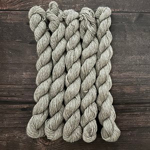 Type 49179M - Yak Singles 4ply Mini - 25 x 20grm Hanks